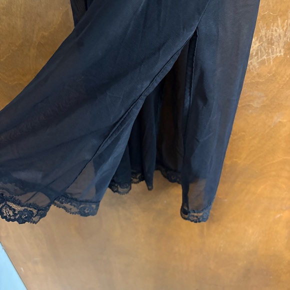 VINTAGE Victoria's Secret Black Sheer Mesh Slip Dress Cami Y2K Lace Trim Goth - Picture 8 of 13